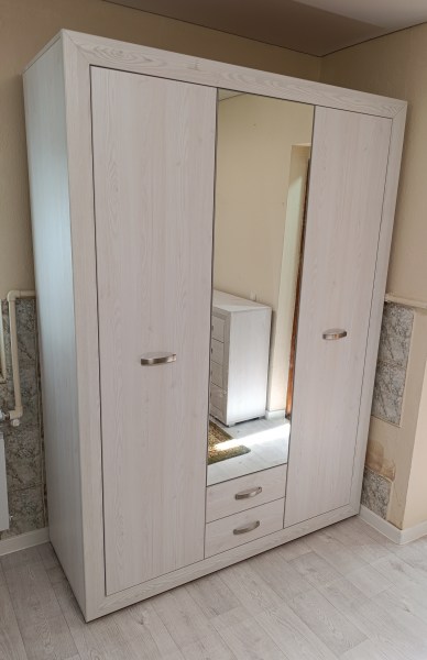 Шкаф MALTA SZF3D2S