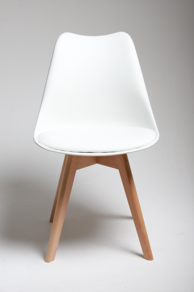 Стул Eames 222 белый