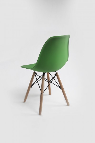 Стул Eames зеленый