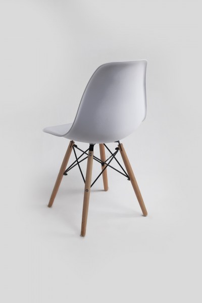 Стул Eames белый