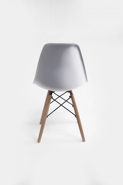 Стул Eames белый