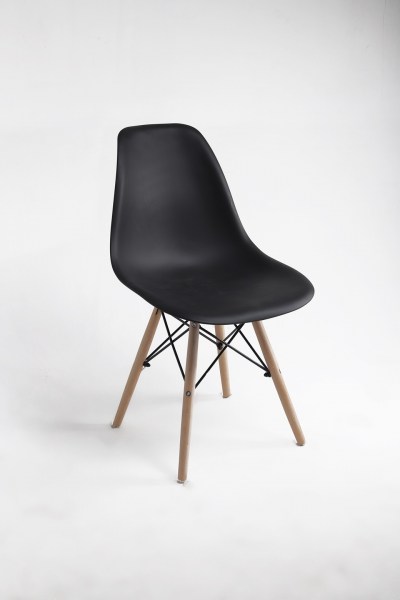 Стул Eames черный